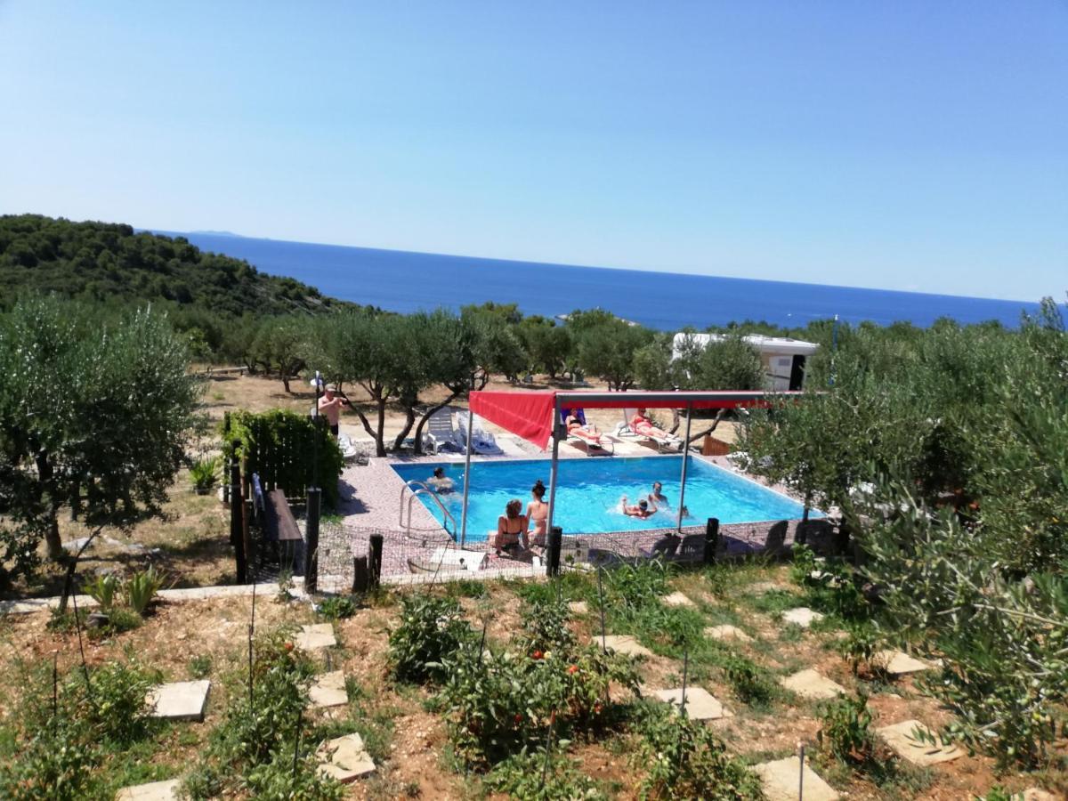 מלון חוואר Camp Kopito מראה חיצוני תמונה